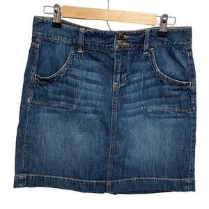 Old Navy Classic Blue Mini Skirt Size 6 classic back slit with pockets Y2K